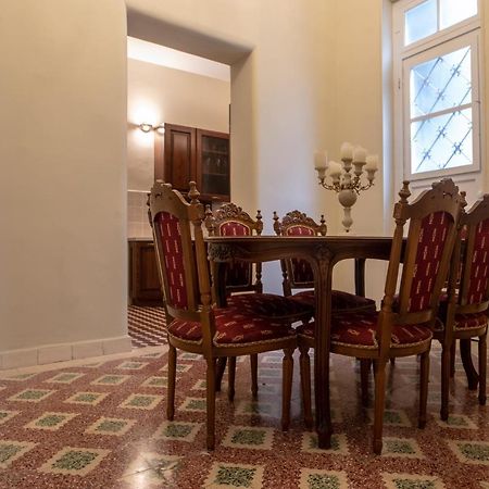 Villa Mc Queen Афины Экстерьер фото