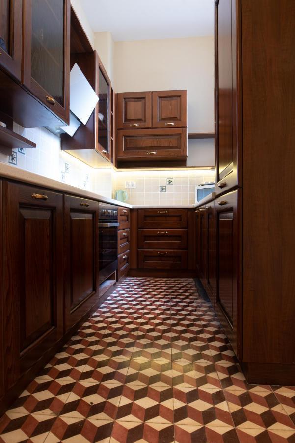 Villa Mc Queen Афины Экстерьер фото